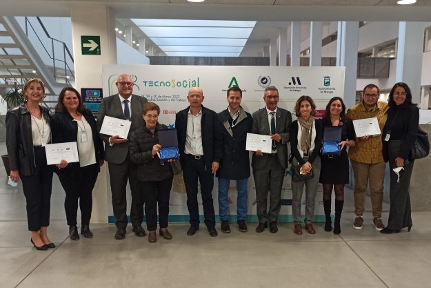 Miembros de Hermanas Hospitalarias